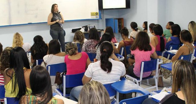 cursos gratuitos em Lauro de Freitas