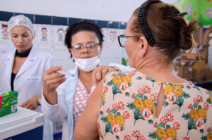 Prefeitura recomenda vacina contra Hepatite A para moradores expostos à água da chuva