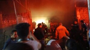 VÍDEO: Incêndio atinge oficina mecânica em Itinga e mobiliza Corpo de Bombeiros