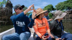 Prefeitura de Lauro de Freitas e UFBA realizam visita técnica de campo para mapeamento da linha costeira do município