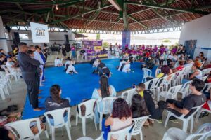 Workshop de Defesa Pessoal mobiliza mulheres durante Março Mulher em Lauro de Freitas