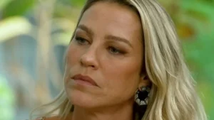 RAÇA DESPREZÍVEL! Luana Piovani é denunciada ao MPF por discurso de ódio contra evangélicos