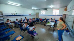 Lauro de Freitas avança na Educação Infantil e alcança 100% de contratação de professores via REDA