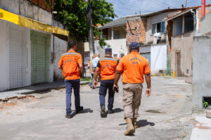 Prefeitura de Lauro de Freitas acompanha fiscalização da CONDER e reforça compromisso com moradores da Lagoa dos Patos