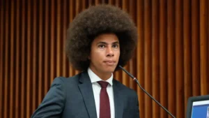 Conselho de Ética da Alep aprova cassação de Renato Freitas por maioria