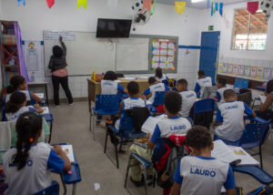 Aulas são retomadas na rede municipal de ensino de Lauro de Freitas após o recesso escolar