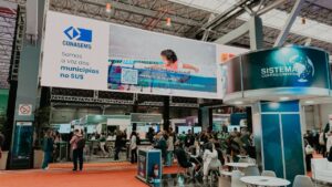 Comitiva de Lauro de Freitas participa do XXXIX CONASEMS em Porto Alegre
