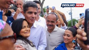 Elinaldo celebra os 64 anos de Lauro de Freitas ao lado de lideranças políticas e religiosas