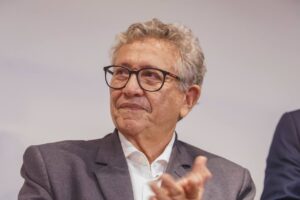 BOMBA: Caetano leva puxão de orelha no Palácio de Ondina após campanha fraca de Jerônimo em Camaçari