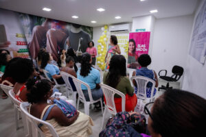 Workshop “Elas São D+” fortalece autonomia, empreendedorismo e liberdade de mulheres em Lauro de Freitas